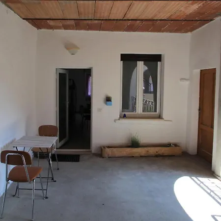 Apartamento Borghetto-1 By Interhome *