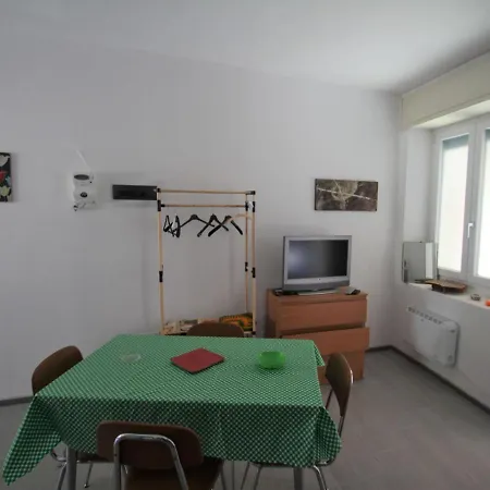 Appartement Borghetto-1 By Interhome